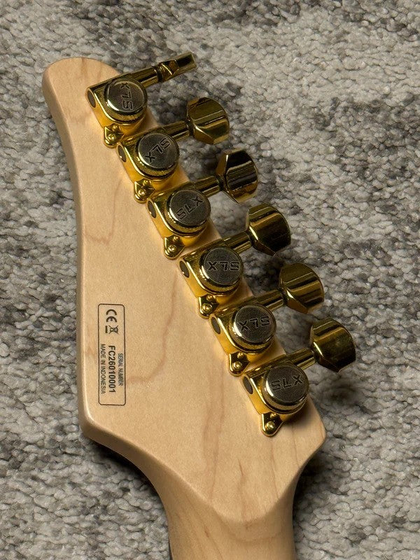 SLX Falcon Classic P90 in Black with Gold Hardware