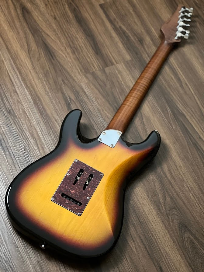SLX Hawk Classic 22 HSS in 3-tone Sunburst with Rosewood FB