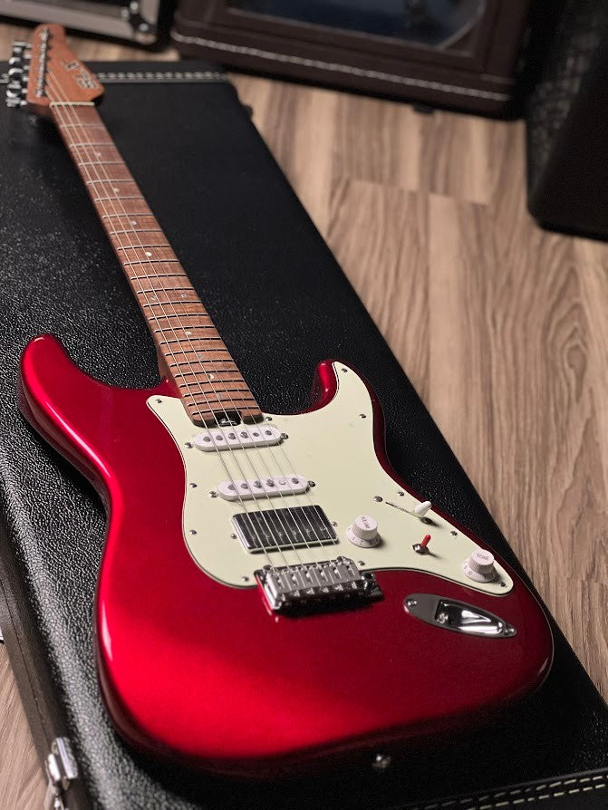 SLX Hawk Classic 22 HSS in Candy Apple Red with Roasted Maple FB