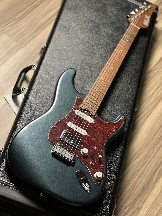 SLX Hawk Classic 22 HSS in Charcoal Frost Metallic with Roasted Maple FB