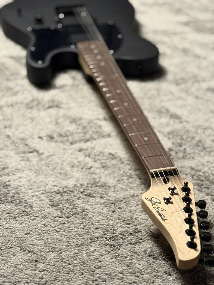 SLX Raven Modern Essentials 22 with Rosewood FB in in Satin Black