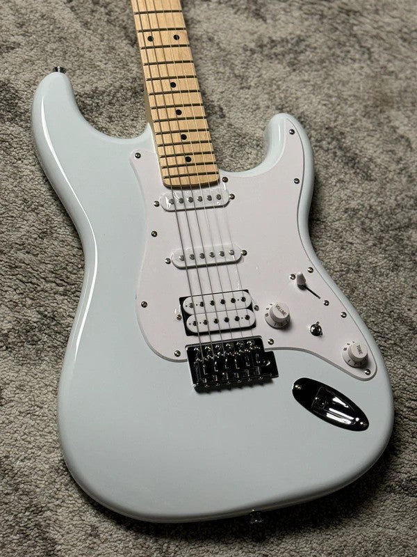 SLX Hawk Classic Essentials 22 HSS with Maple FB in Faded Sonic Blue