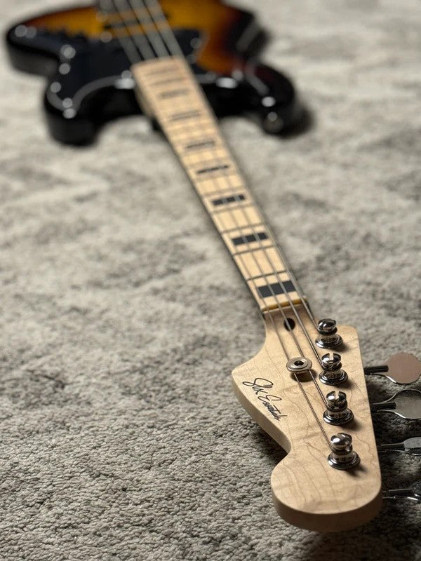 SLX Sparrow 70s Special Essentials with Maple FB in in 3-Tone Sunburst