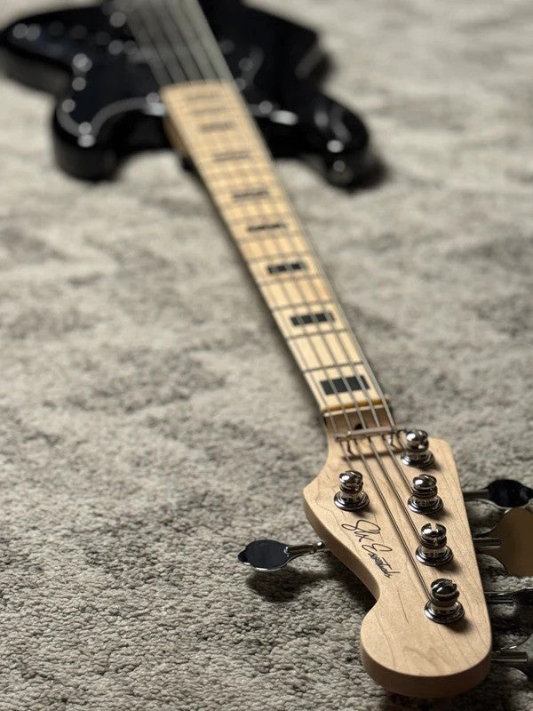 SLX Sparrow 70s Special V Essentials with Maple FB in Black