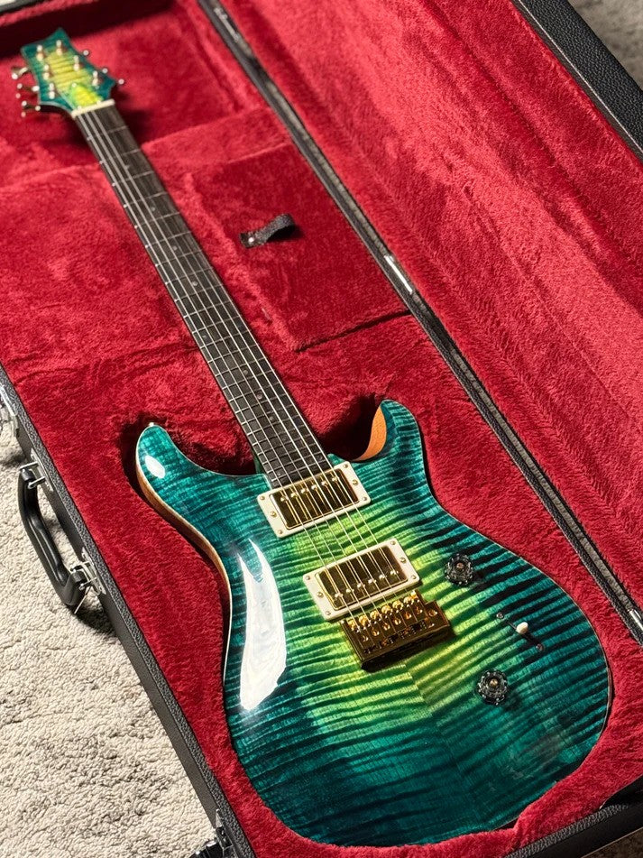 SLX Imperial 24 HH with 5A Solid Flame Top in Laguna Glow with Gold Hardware