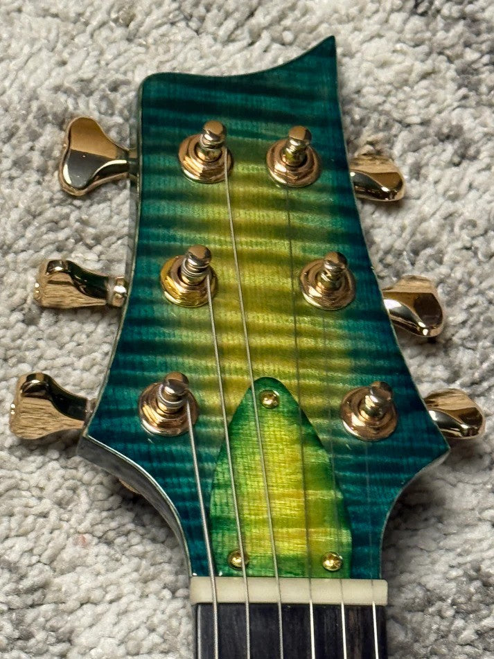 SLX Imperial 24 HH with 5A Solid Flame Top in Laguna Glow with Gold Hardware
