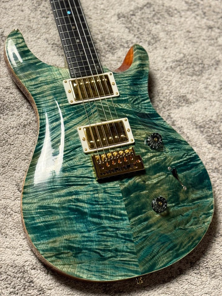 SLX Imperial 24 HH with 5A Solid Flame Top in Trampas Green with Gold Hardware