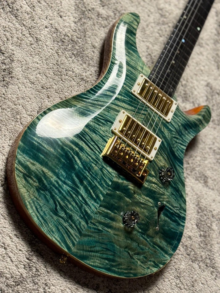 SLX Imperial 24 HH with 5A Solid Flame Top in Trampas Green with Gold Hardware