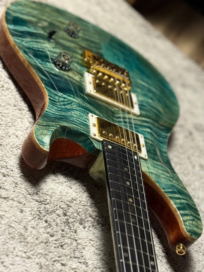 SLX Imperial 24 HH with 5A Solid Flame Top in Trampas Green with Gold Hardware