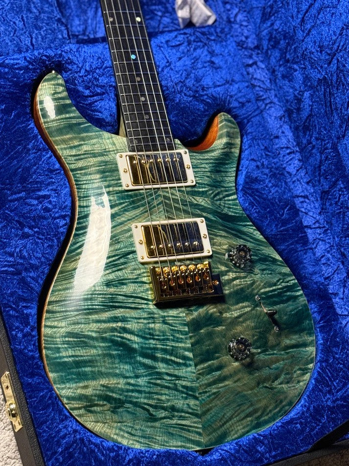 SLX Imperial 24 HH with 5A Solid Flame Top in Trampas Green with Gold Hardware