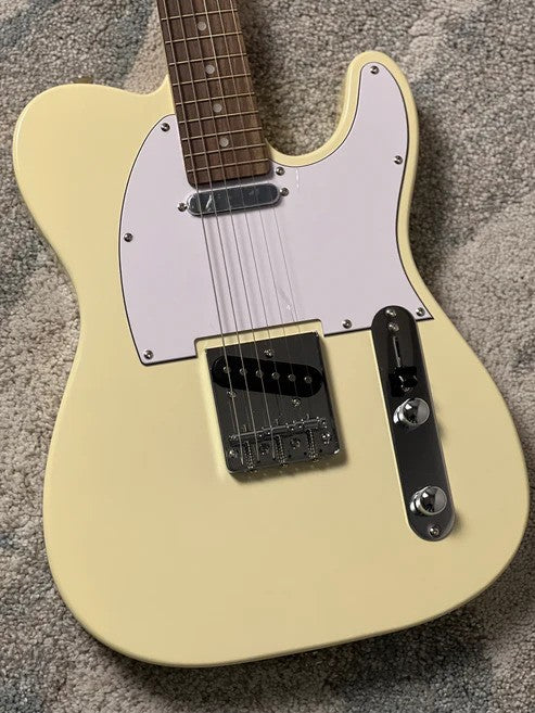 SLX Raven Classic Essentials 22 with Rosewood FB in Vintage White
