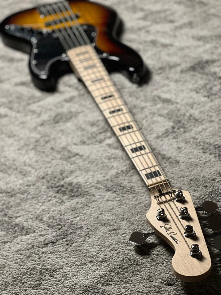SLX Sparrow 70s Special V Essentials with Maple FB in 3-Tone Sunburst