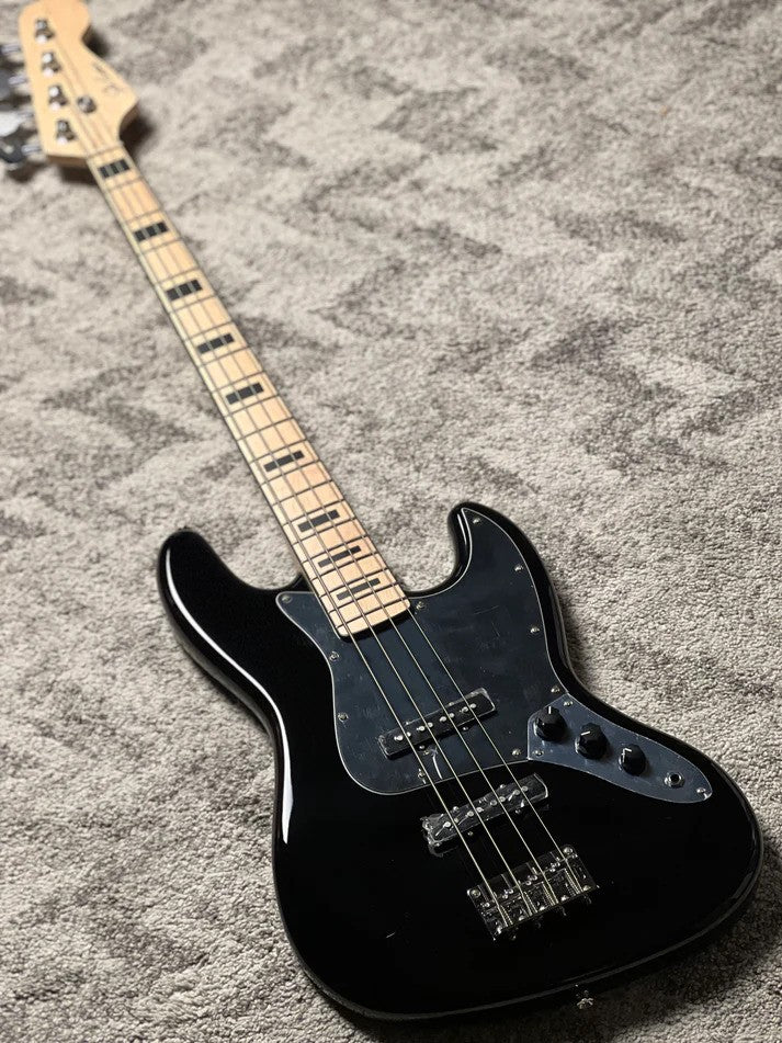 SLX Sparrow 70s Special Essentials with Maple FB in Black