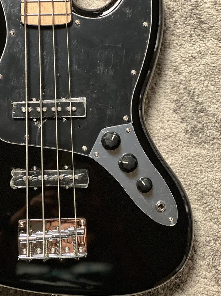 SLX Sparrow 70s Special Essentials with Maple FB in Black