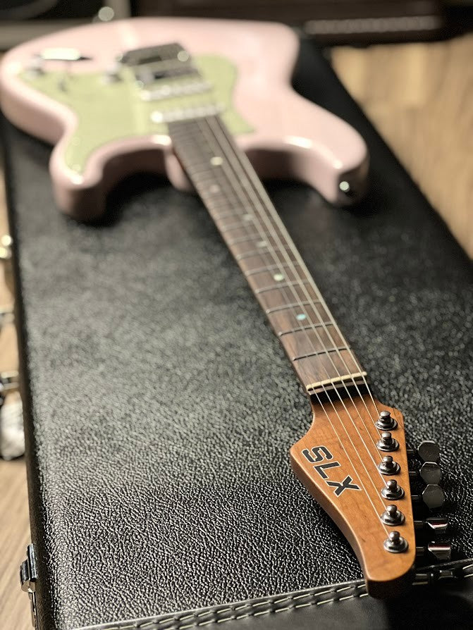 SLX Hawk Classic 22 HSS in Shell Pink with Rosewood FB