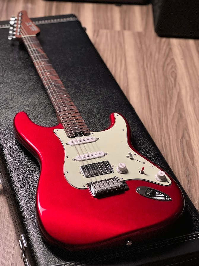 SLX Hawk Classic 22 HSS in Candy Apple Red with Rosewood FB